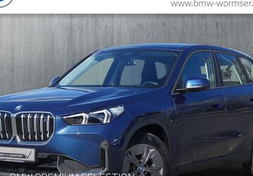 BMW iX1 21.976 km 34.980 &euro; Forchheim 91301