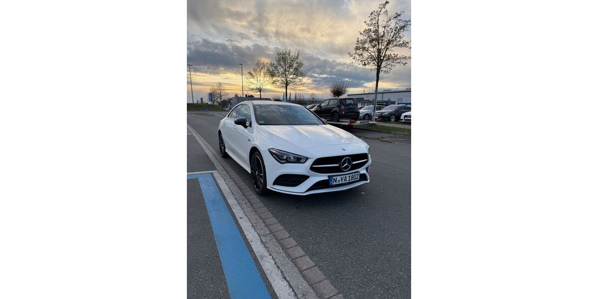 Mercedes-Benz CLA 250 65.000 km 22.000 &euro; Fürth 90765