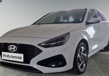 Hyundai i30 27.400 km 18.880 &euro; Nürnberg 90480