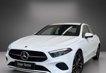 Mercedes-Benz A 180 8.193 km 29.900 &euro; Altdorf 90518