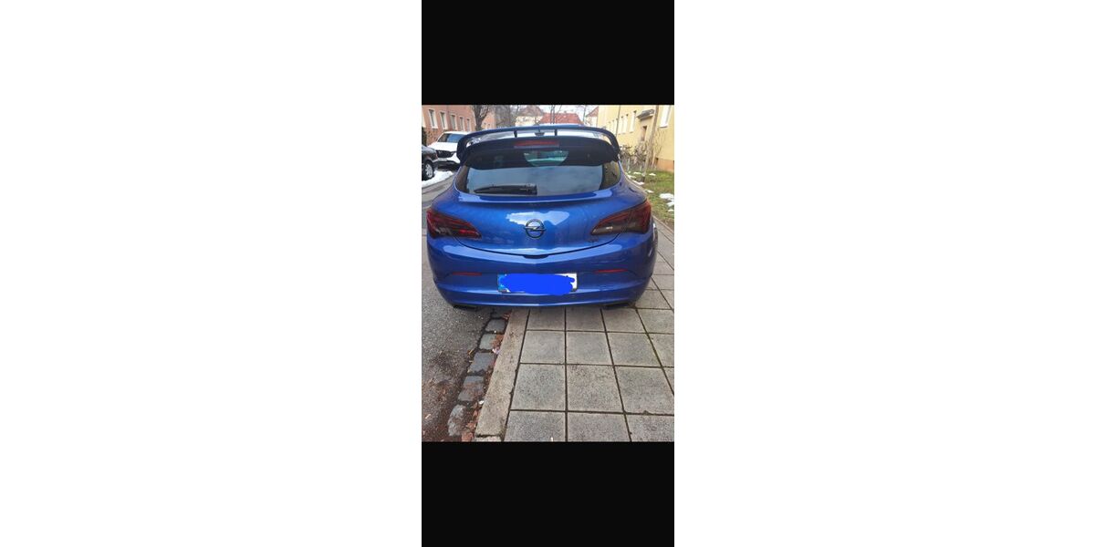 Opel Astra 122.400 km 12.889 &euro; Nürnberg 90489