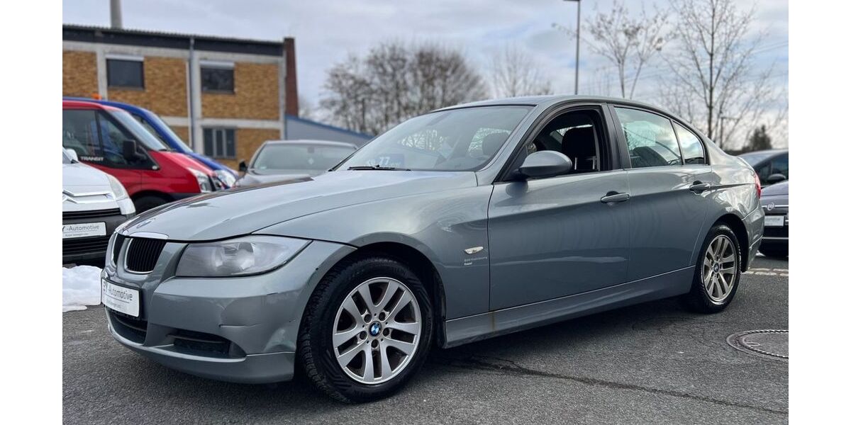 BMW 320 216.000 km 3.299 &euro; Nürnberg 90441