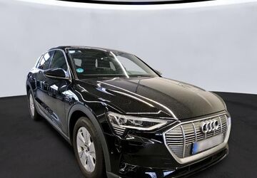 Audi e-tron 41.410 km 31.740 &euro; Cadolzburg bei Nürnberg 90556