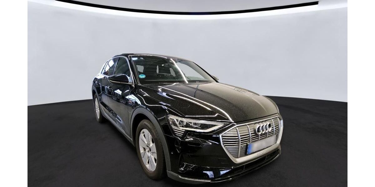 Audi e-tron 41.410 km 31.740 &euro; Cadolzburg bei Nürnberg 90556