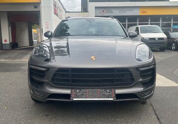 Porsche Macan 105.000 km 35.000 &euro; Nürnberg 90451