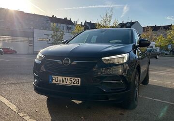 Opel Grandland (X) 52.000 km 16.900 &euro; Fürth 90763