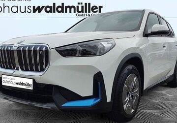 BMW iX1 31.689 km 37.901 &euro; Roth 91154