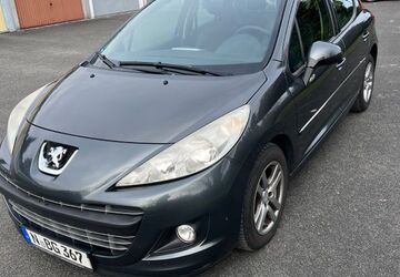 Peugeot 207 147.500 km 2.470 &euro; Nürnberg 90482