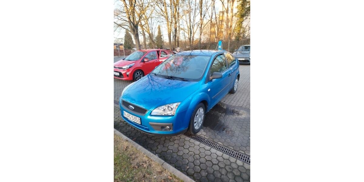Ford Focus 82.000 km 3.500 &euro; Nürnberg 90473