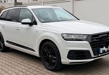 Audi Q7 105.000 km 33.990 &euro; Nürnberg 90439