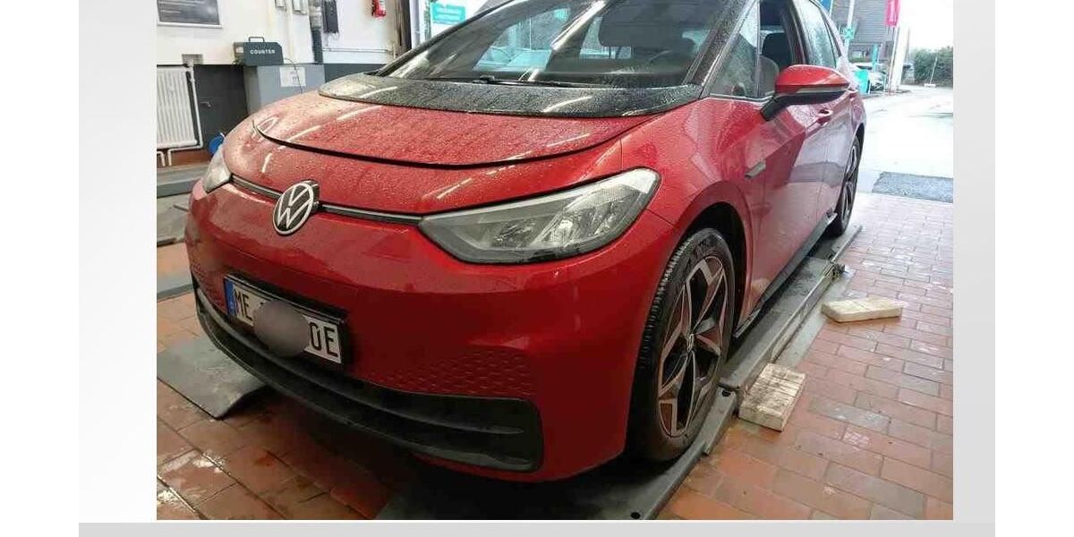 VW ID.3 27.650 km 19.940 &euro; Forchheim 91301