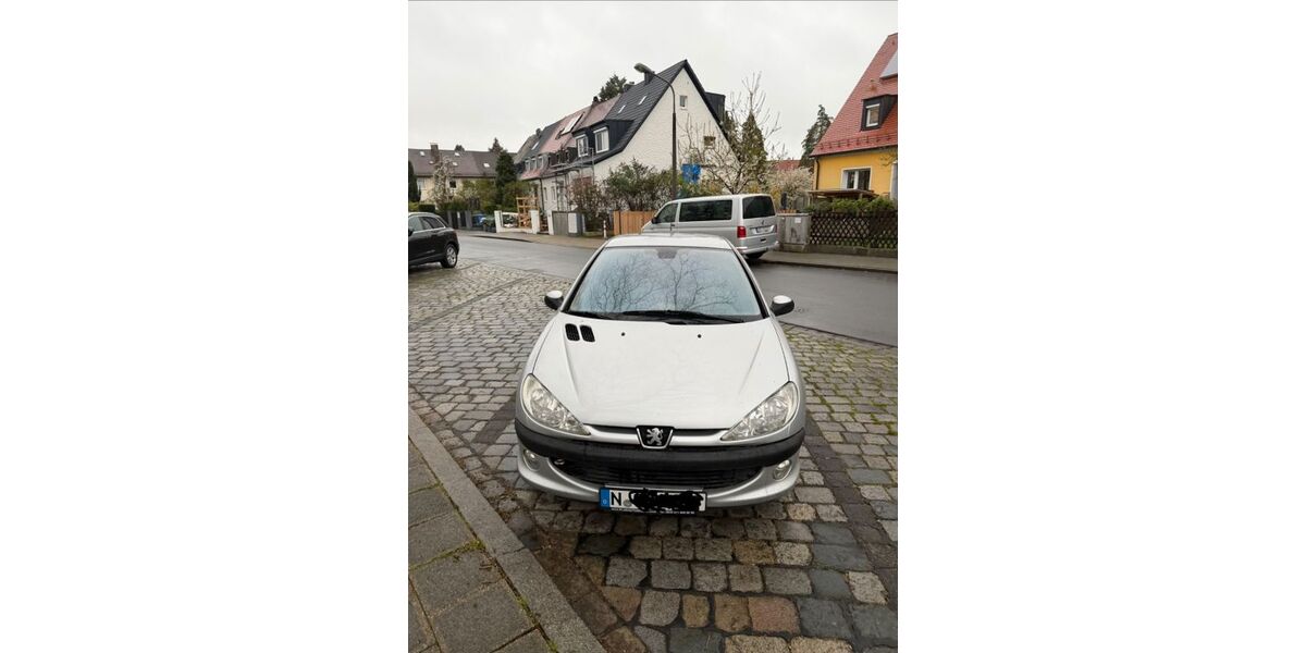 Peugeot 206 183.400 km 1.600 &euro; Nürnberg 90411