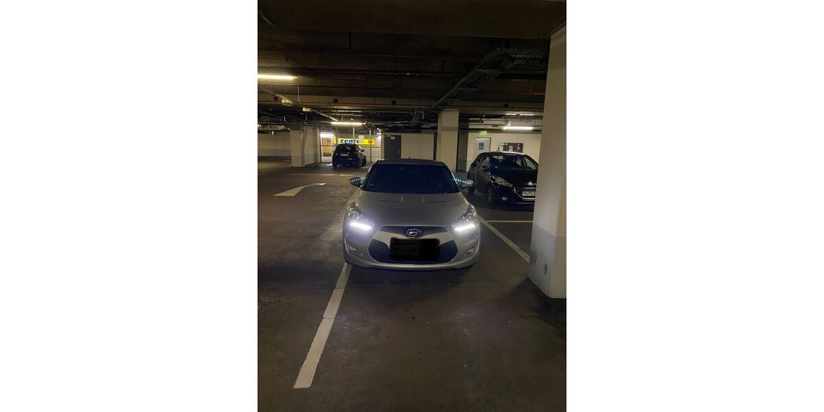 Hyundai Veloster 122.500 km 6.500 &euro; Nürnberg 90411