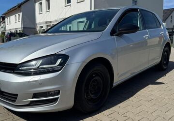 VW Golf 225.000 km 5.200 &euro; nürnberg 90431