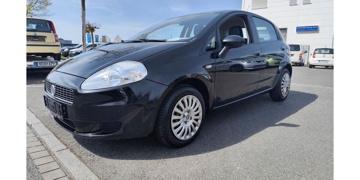 Fiat Grande Punto 166.000 km 1.950 &euro; Fürth 90763