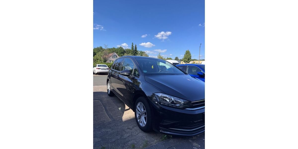 VW Golf Sportsvan 97.000 km 12.600 &euro; Stein 90547