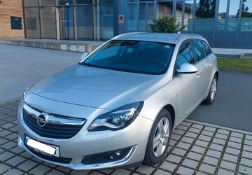 Opel Insignia 100.460 km 10.700 &euro; Nürnberg 90471