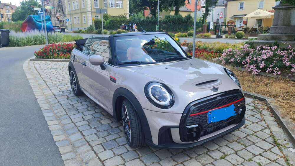 Mini John Cooper Works Cabrio 14.000 km 36.500 &euro; Forchheim 91301