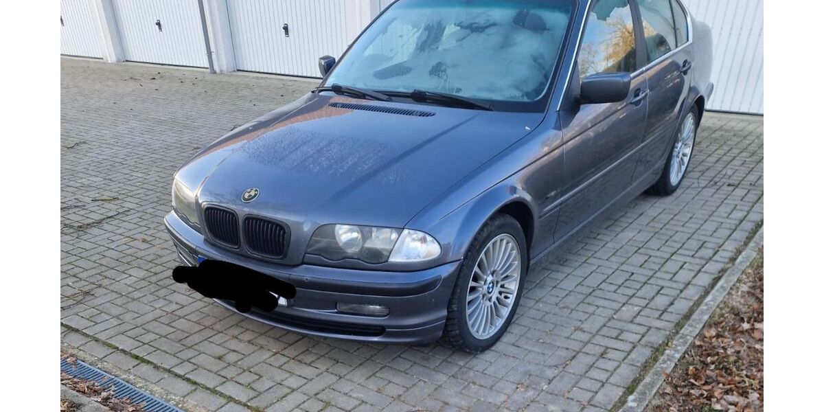 BMW 320 262.124 km 990 &euro; Nürnberg 90431
