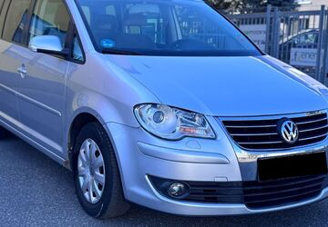 VW Touran 340.000 km 1.900 &euro; Nürnberg 90482