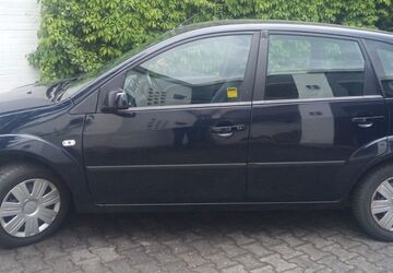 Ford Fiesta 95.000 km 600 &euro; Nürnberg 90471