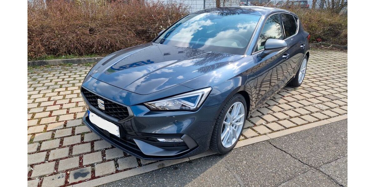 Seat Leon 57.352 km 21.200 &euro; Nürnberg 90473
