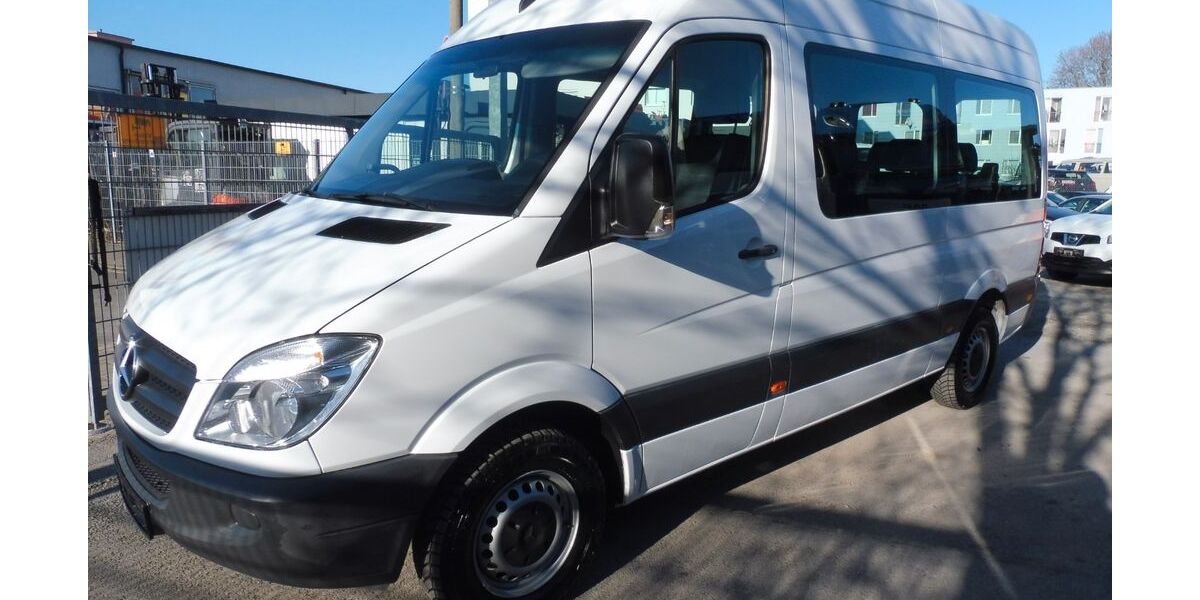 Mercedes-Benz Sprinter 176.847 km 18.900 &euro; Fürth 90763