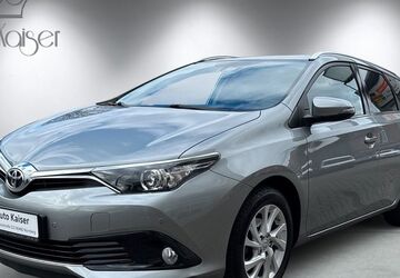 Toyota Auris 157.799 km 10.299 &euro; Nürnberg 90482