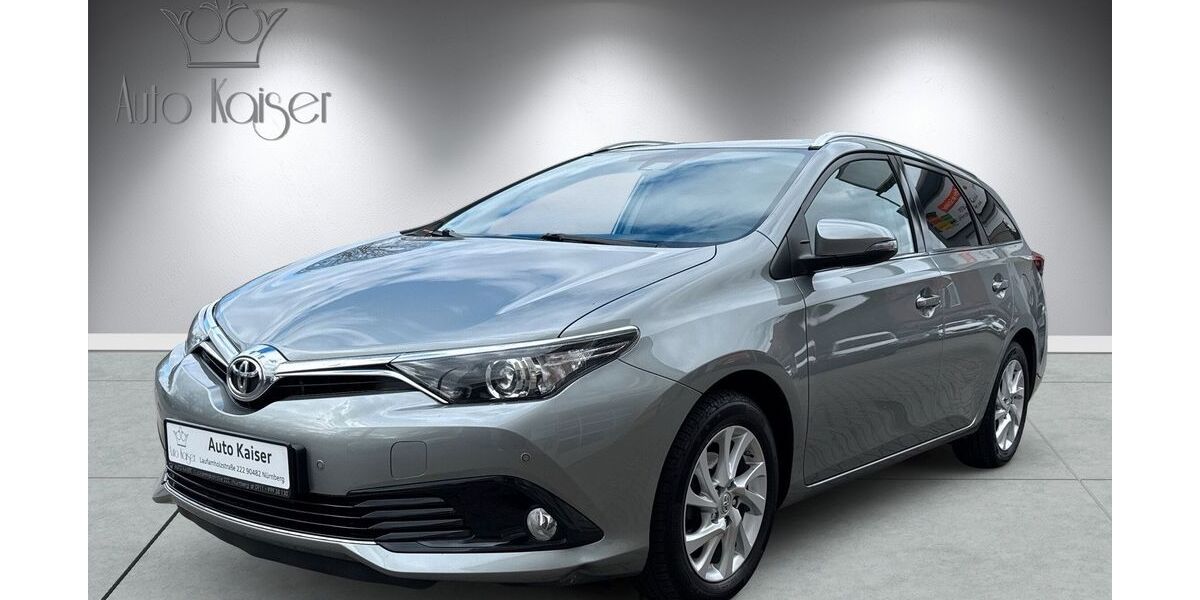 Toyota Auris 157.799 km 10.299 &euro; Nürnberg 90482