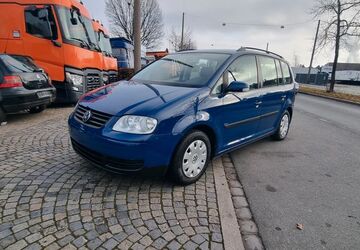 VW Touran 190.000 km 1.500 &euro; Nürnberg 90431