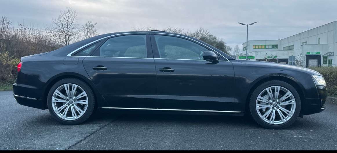 Audi A8 161.000 km 23.500 &euro; Forchheim 91301