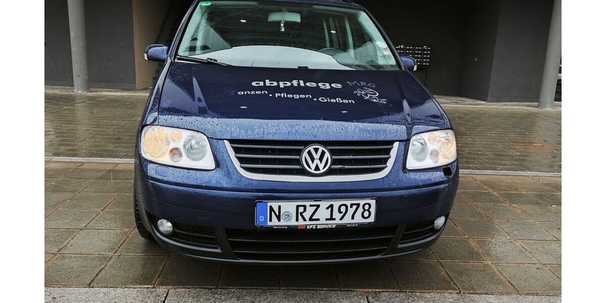 VW Touran 277.000 km 1.000 &euro; Nürnberg 90439