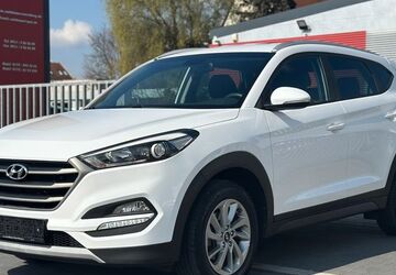 Hyundai TUCSON 80.000 km 16.990 &euro; Nürnberg 90431