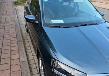 Skoda Fabia 45.000 km 15.380 &euro; Winkelhaid 90610