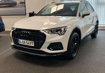 Audi Q3 17.500 km 44.000 &euro; Nürnberg 90427
