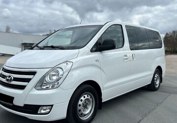 Hyundai H-1 Starex 247.000 km 9.900 &euro; Roth 91154