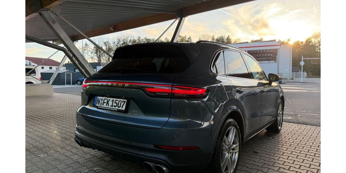 Porsche Cayenne 82.012 km 54.900 &euro; Nürnberg (Mittelfr) - Südoststadt 90471