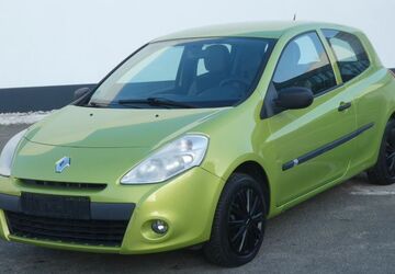 Renault Clio 147.345 km 1.999 &euro; Nürnberg 90441