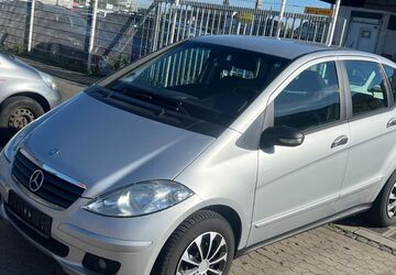 Mercedes-Benz A 160 279.776 km 1.799 &euro; Nürnberg 90439