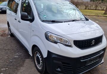 Peugeot Traveller 73.000 km 18.490 &euro; Nürnberg 90473