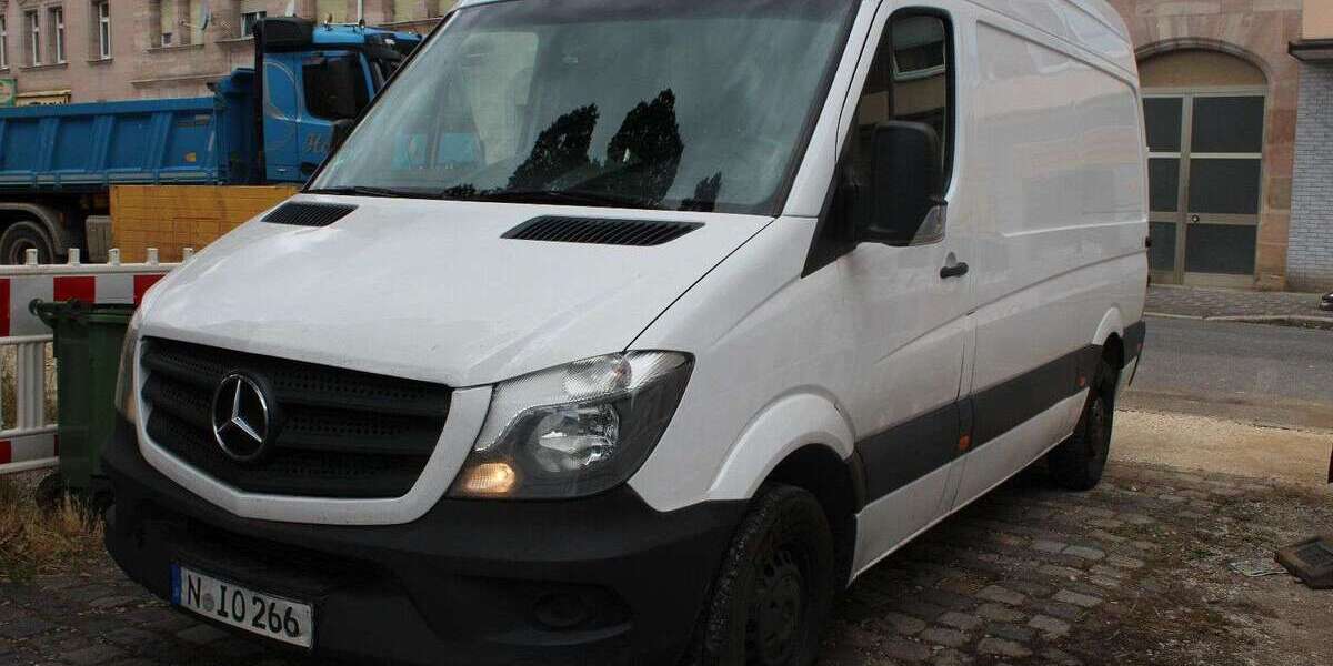 Mercedes-Benz Sprinter 335.000 km 11.890 &euro; Fürth 90763