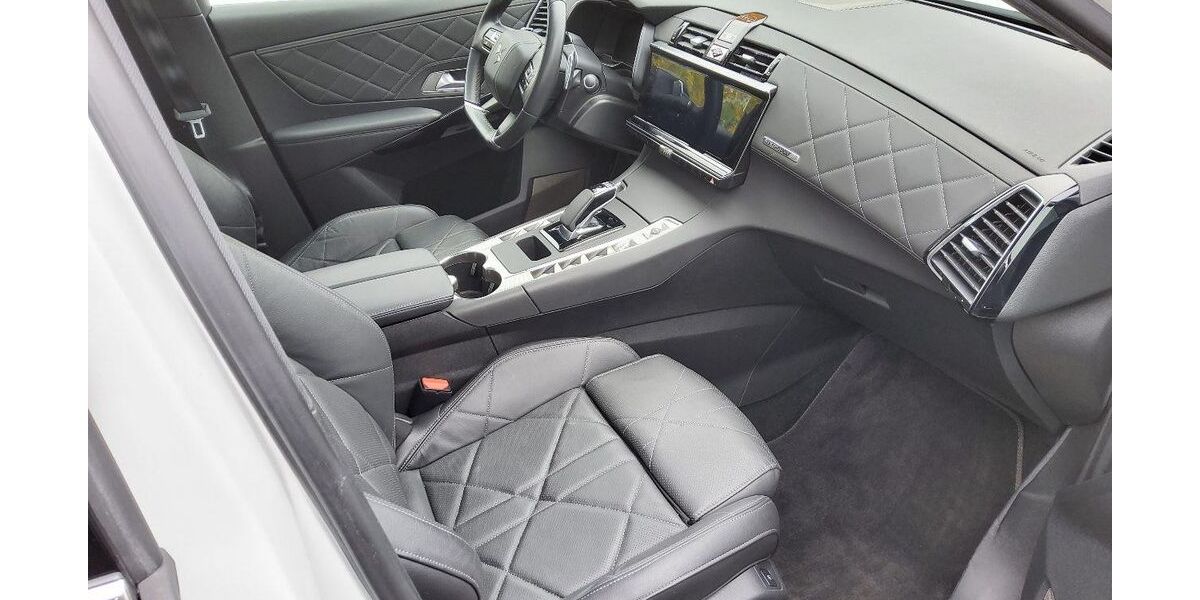 DS Automobiles DS7 (Crossback) 42.750 km 26.666 &euro; Röthenbach a. d. Pegnitz 90552