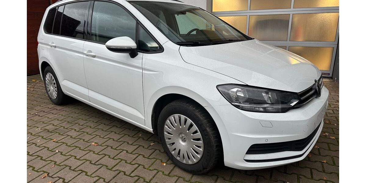 VW Touran 241.644 km 11.999 &euro; Zirndorf 90513