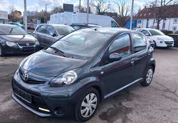 Toyota Aygo 78.935 km 5.900 &euro; Zirndorf 90513