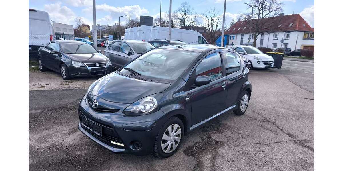 Toyota Aygo 78.935 km 5.900 &euro; Zirndorf 90513