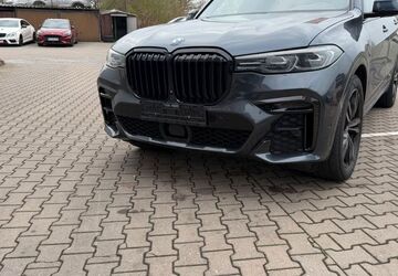 BMW X7 M50 154.000 km 48.900 &euro; Zirndorf 90522