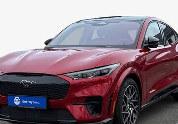 Ford Mustang Mach-E 5.842 km 52.990 &euro; Nürnberg 90471