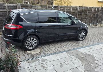 Ford S-Max 131.500 km 8.699 &euro; Nürnberg 90453