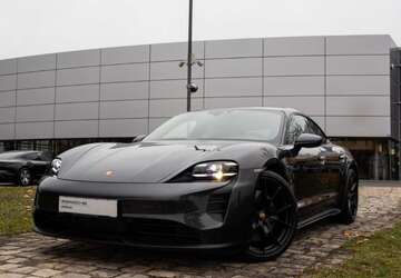 Porsche Taycan 15.800 km 106.990 &euro; Nürnberg 90425