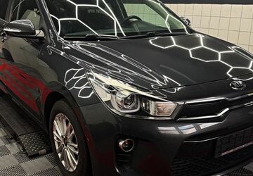 Kia Rio 92.822 km 9.999 &euro; Nürnberg 90408